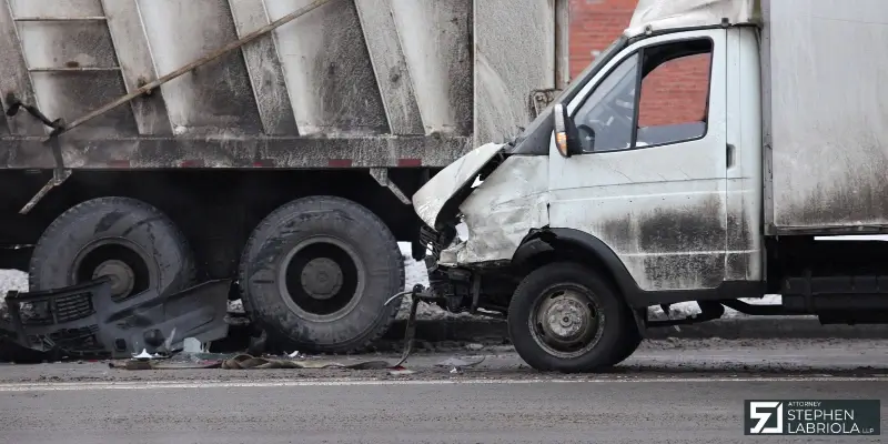 Skilled Atlanta Garbage Truck Accident Lawyer